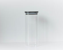 Load image into Gallery viewer, Glass jar with black bamboo lid 1750ml