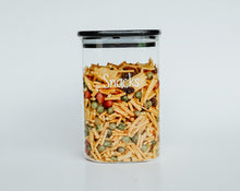 Load image into Gallery viewer, Glass jar with black bamboo lid 1000ml.  1L