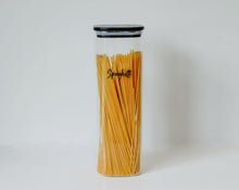 Load image into Gallery viewer, 2L Glass jar with black bamboo lid.
